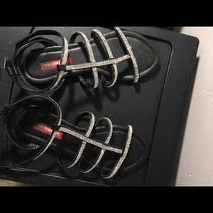 unionbay size 6 girls sandals